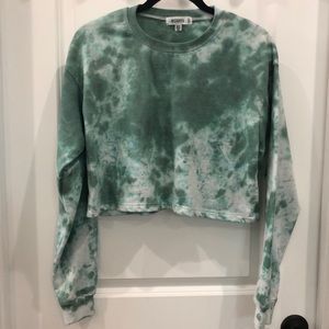 Sage Tie-Dye Cropped Pullover